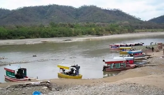 Aguas-Blancas-chalanas-560x325