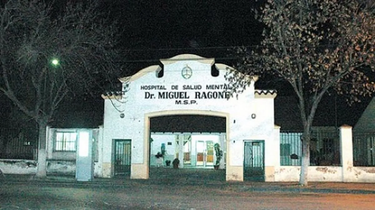 2025-01-03_18-04-investigan-el-fallecimiento-del-joven-en-el-hospital-miguel-ragone