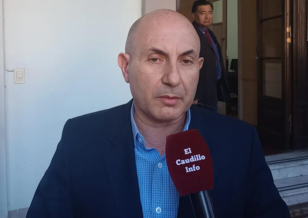 WhatsApp Image 2025-10-08 at 22.14.26