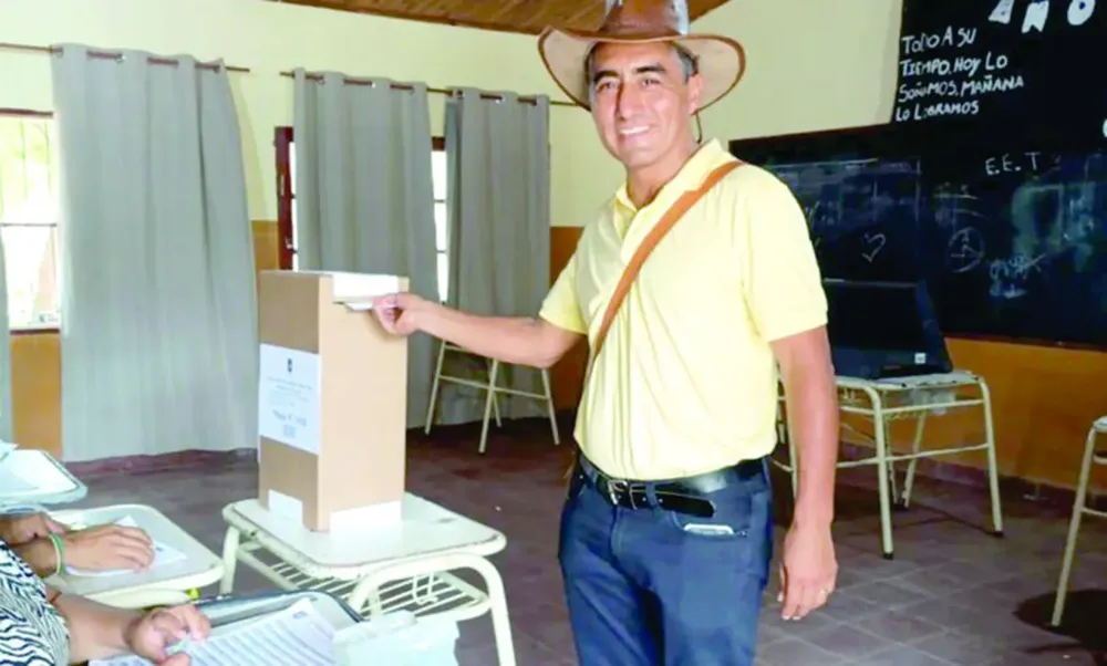 ariel arias intendente morillo