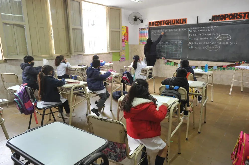 podrian-hoy-volver-todos-alumnos-aulas-903238-011814