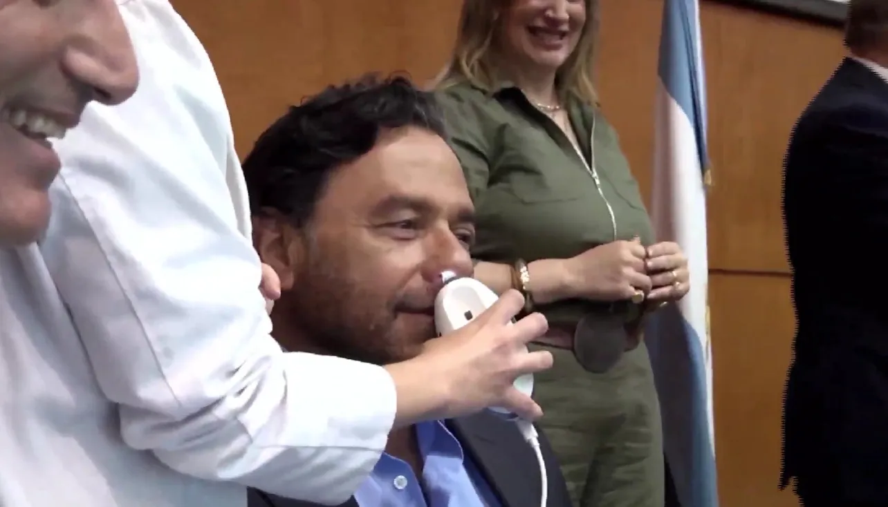 multimedia.normal.924c9a1335d9dce3.bm9ybWFsLndlYnA=