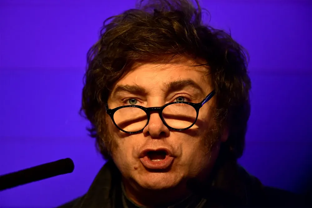 javier-milei-bunker-la-libertad-avanza-elecciones-2025-5